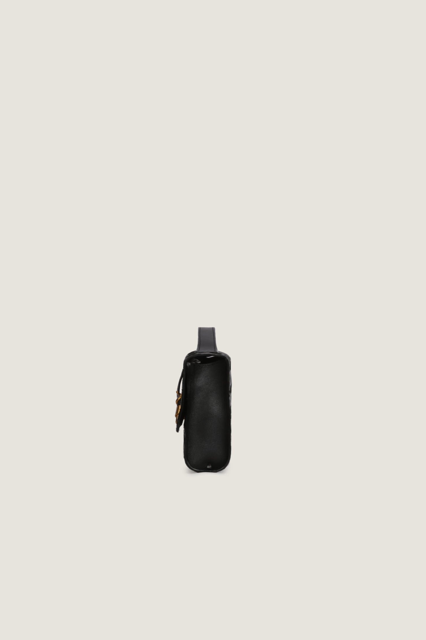 Andiamo Clutch - THREDS