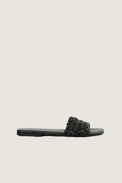 Iza Bella Slipper - THREDS