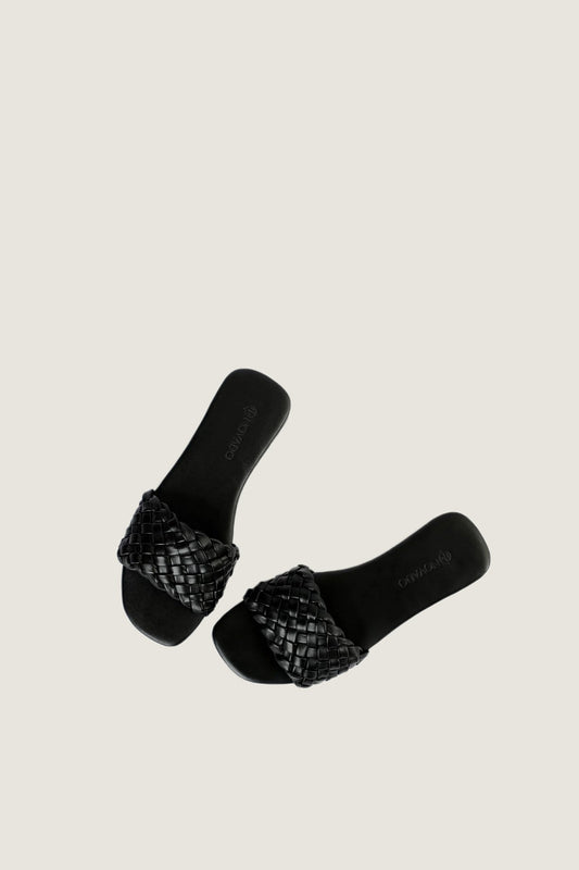 Iza Bella Slipper - THREDS