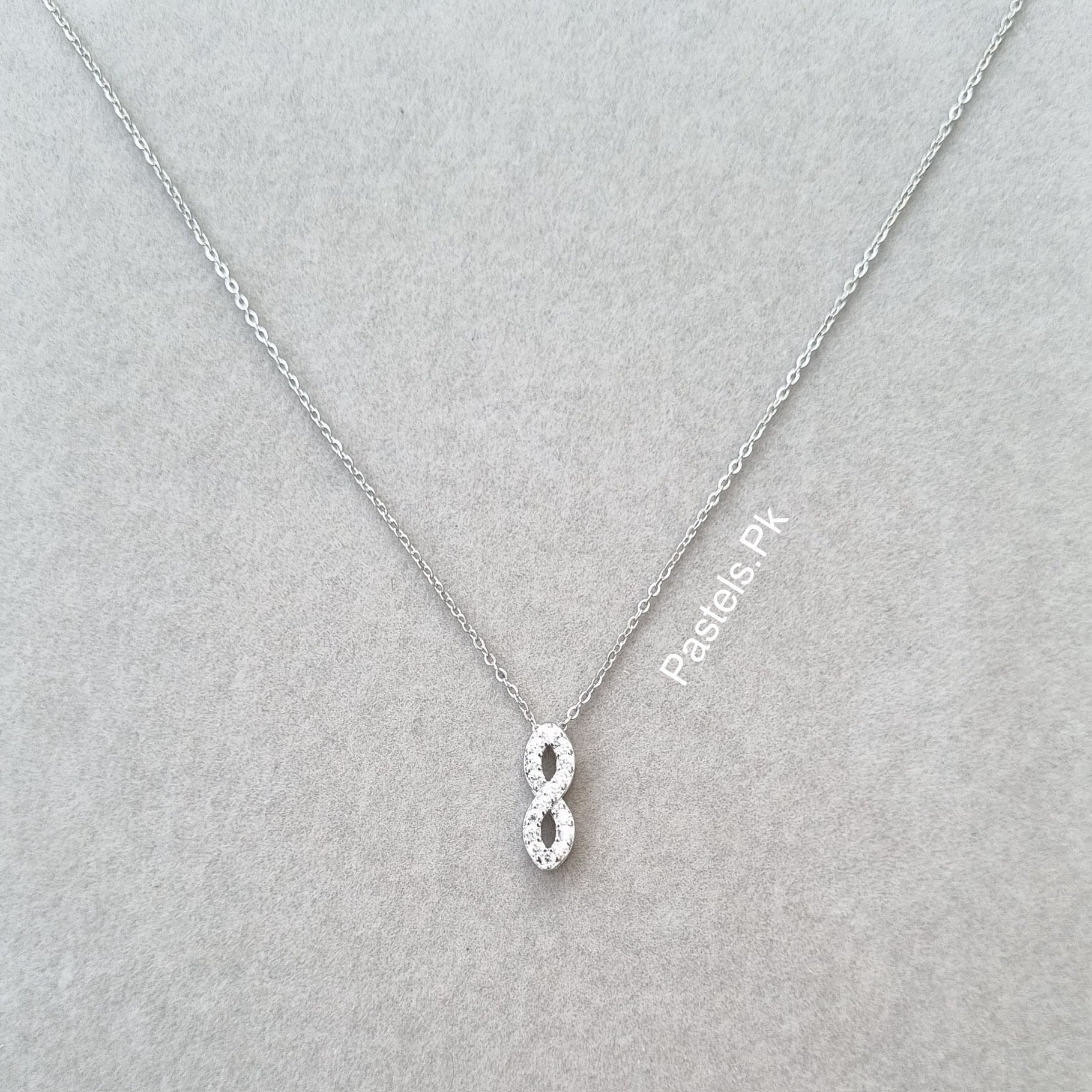 [H]N112 Necklace - THREDS