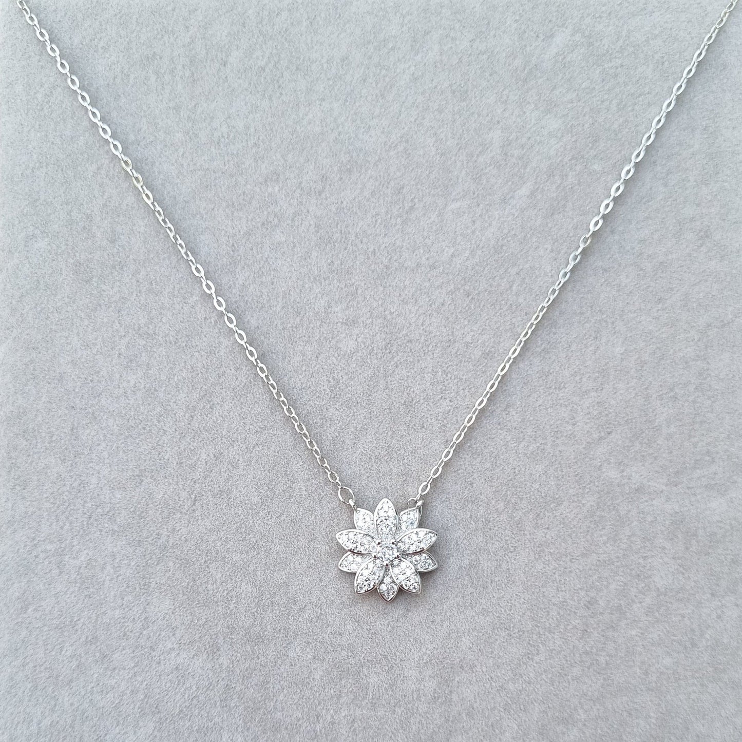[H]N136 Necklace - THREDS