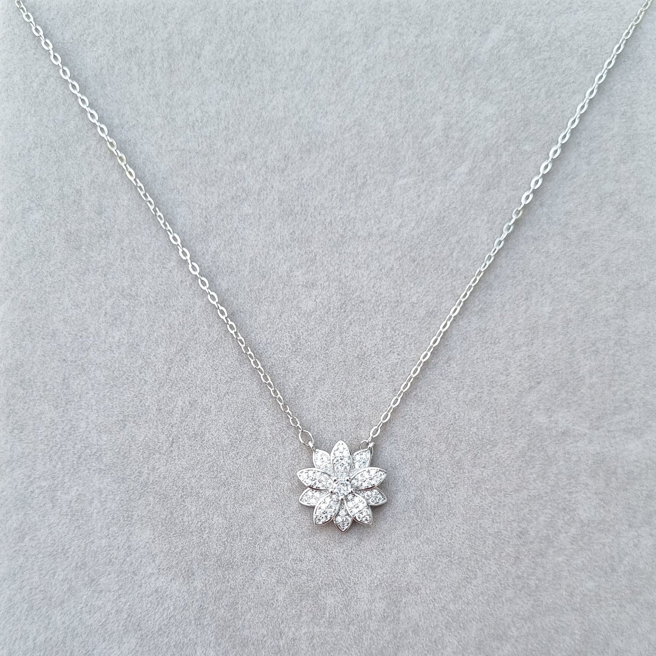 [H]N136 Necklace - THREDS