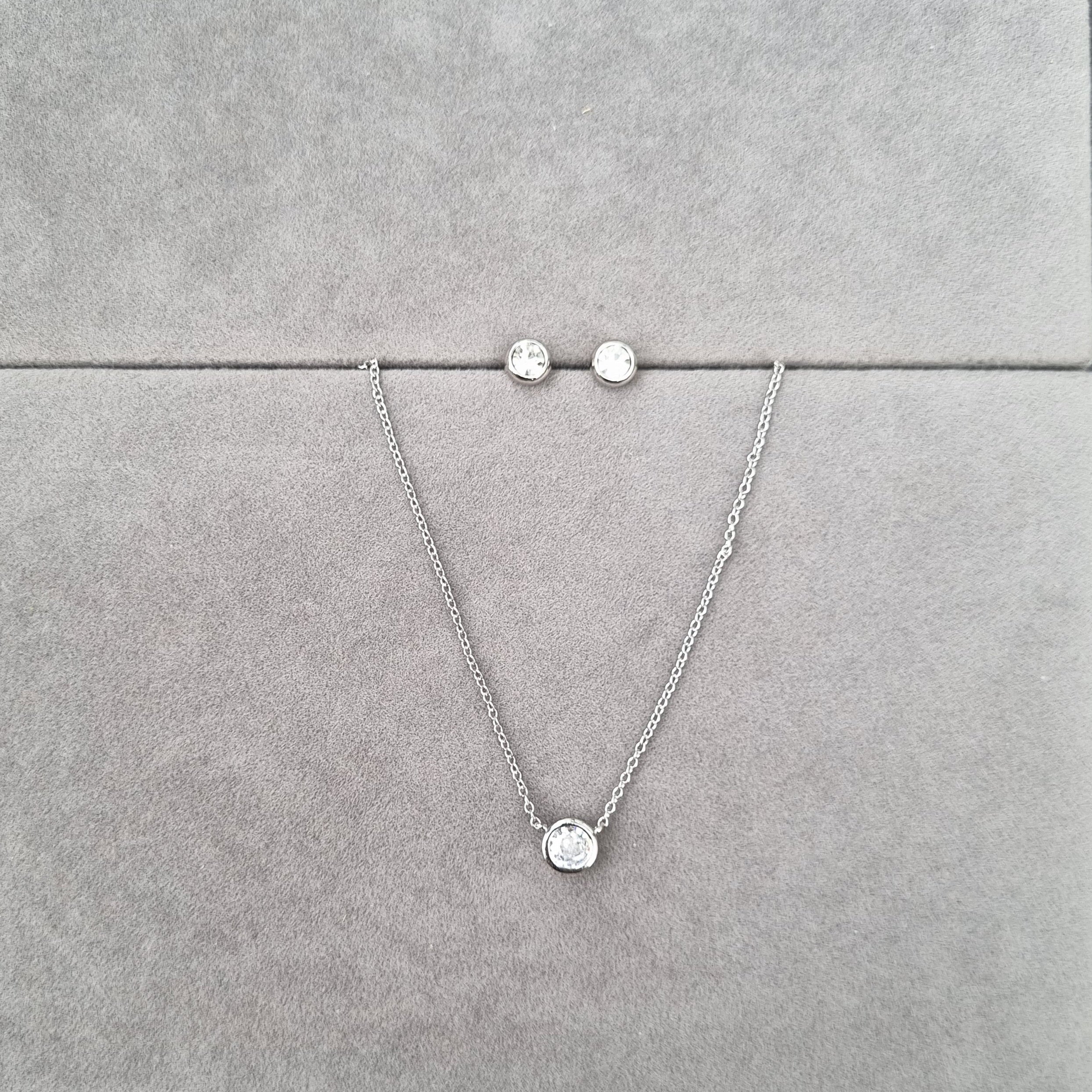 S042 Jewelry Set - THREDS