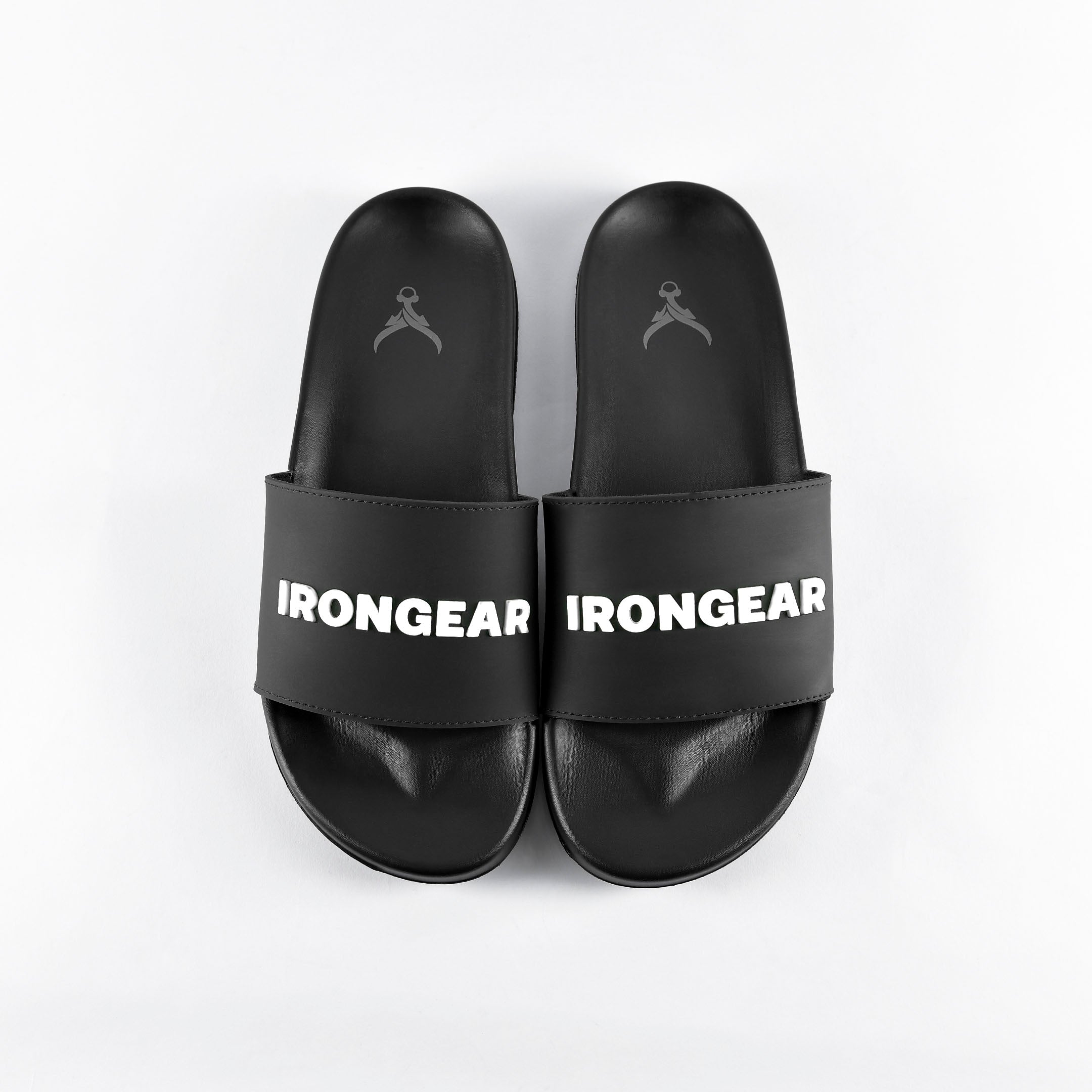 Unisex Signature Slides Black/White - THREDS